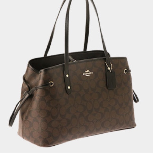 Coach Handbags - Coach Purse